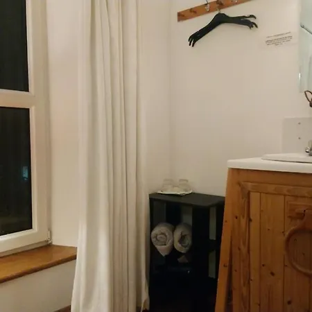 Guest house Vaughans Pub/accommodation Clifden