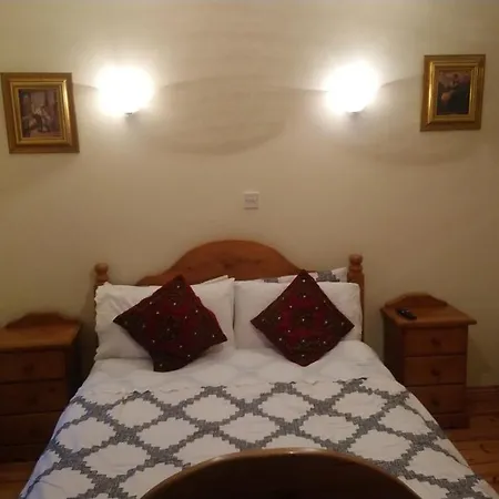 Vaughans Pub/accommodation Guest house